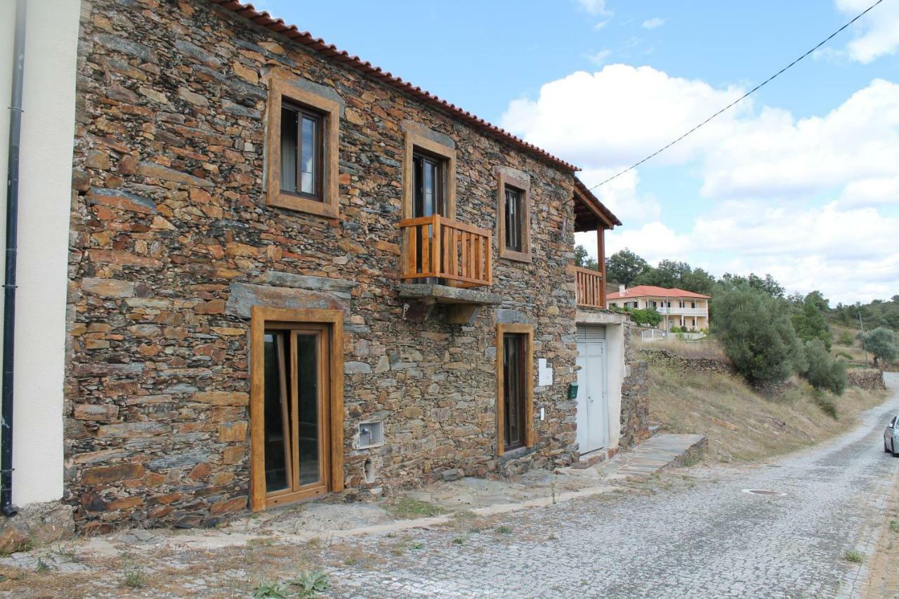 Bragança Serapicos House מראה חיצוני תמונה